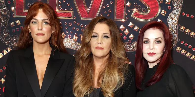 rs_1200x1200-220613114020-1200-riley_keough_lisa_marie_presley_and_priscilla_presley-elvis_premiere_2022-memphis-gj