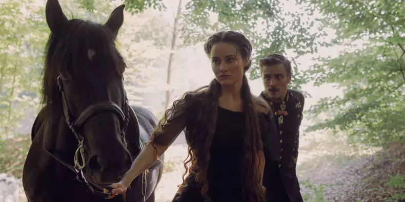 „Sisi”, serialul despre împărăteasa Elisabeta a Austriei, începe la Kanal D2. Când e premiera