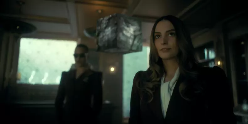 TheUmbrellaAcademy_Season3_Episode1_00_06_44_12R