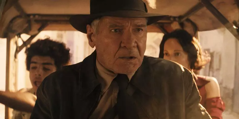 „Indiana Jones și cadranul destinului” a intrat pe marile ecrane. Cum pune Harrison Ford punct unui mit