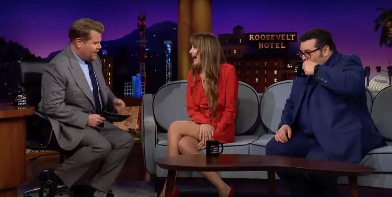 Momentul stânjenitor trăit de Dakota Johnson în direct la tv: „Nimic din ce n-a văzut deja toată lumea”