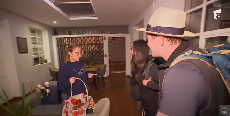 Alexia și Aris Eram, surpriză la cazare, la America Express 2023  (1)