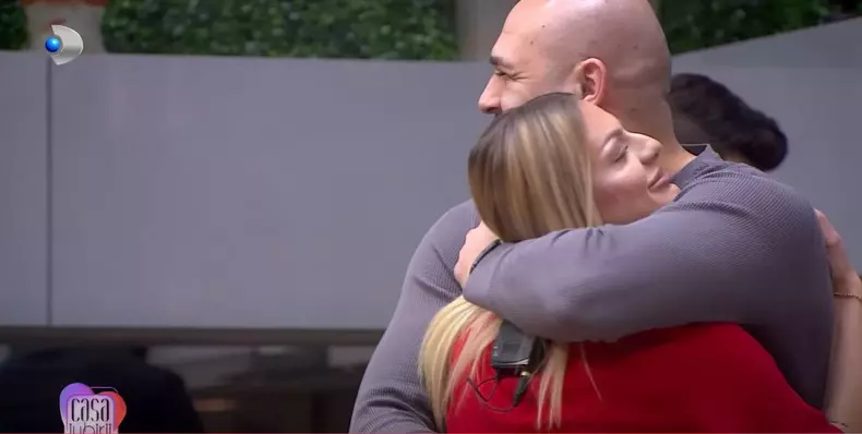 Julia Robi Casa iubirii4