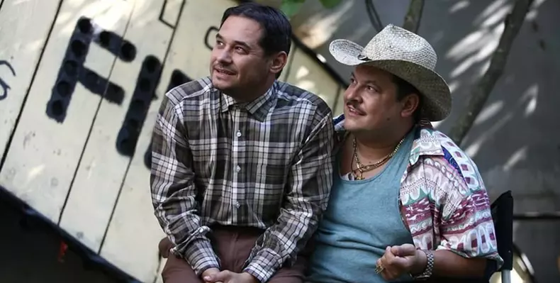 Bobiță și Dorel din Las Fierbinţi