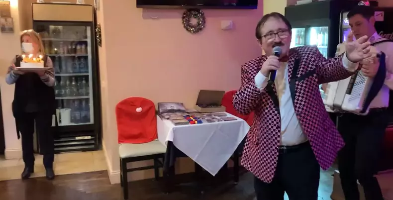 romica-tociu-zi-de-nastere-1