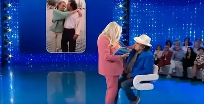 al-bano-albano-carrisi-lacrimi-plans-tv-italia-televiziune-5