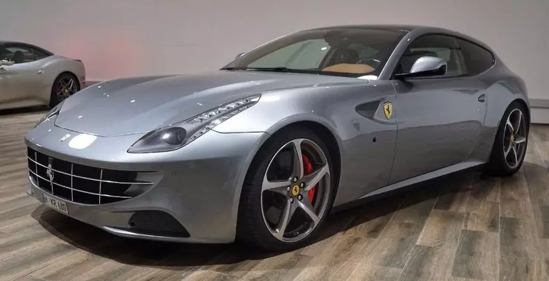 Ferrari FF