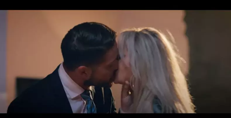 Laura Cosoi, susținută de soțul ei în cariera de actriță  (6)