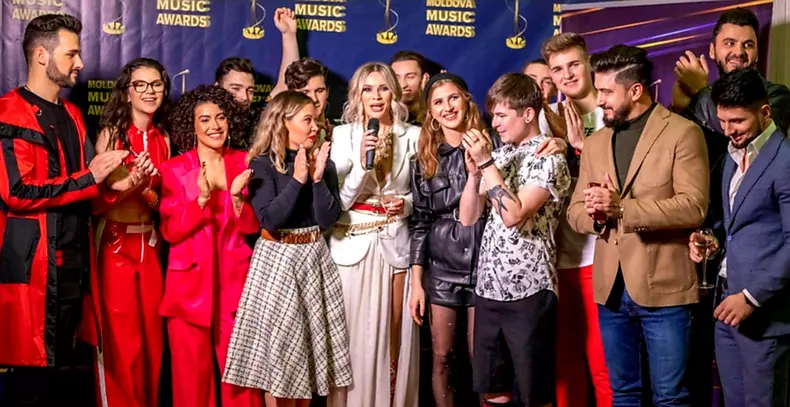 123e73ad-f9cd-44cf-ac81-0c6d171ea38b