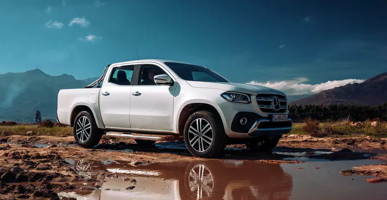 mercedes-benz-clasa-x