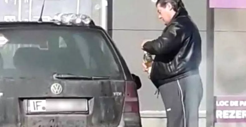 ulei alimentar in masina