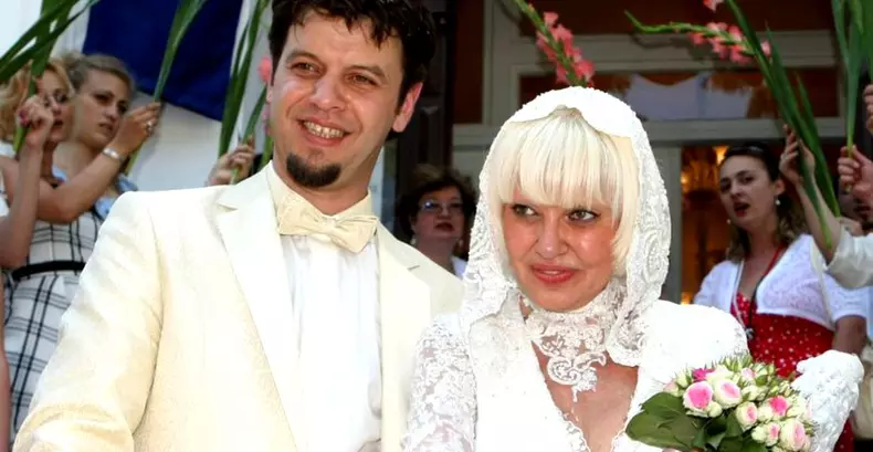 Israela Vondovoz si Liviu Arteni