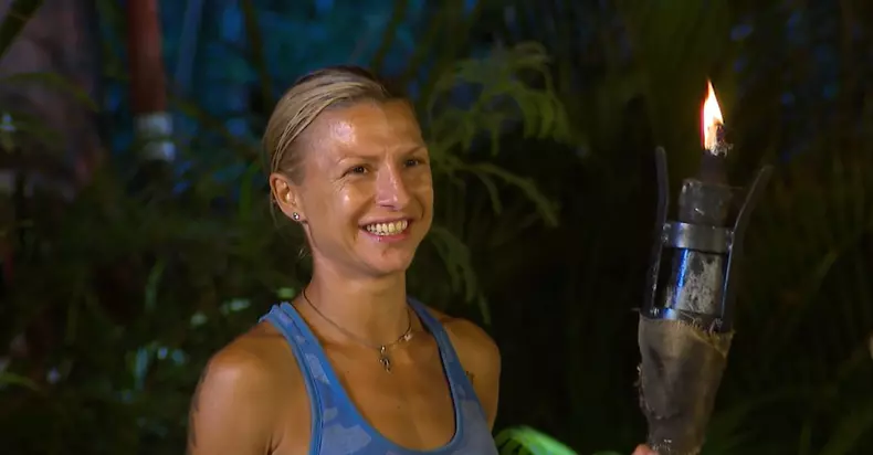 Lola Crudu, eliminata de la Survivor All Stars  (6)