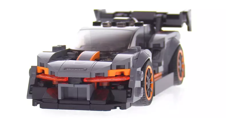 LEGO McLaren Senna a ajuns pe rafturile magazinelor