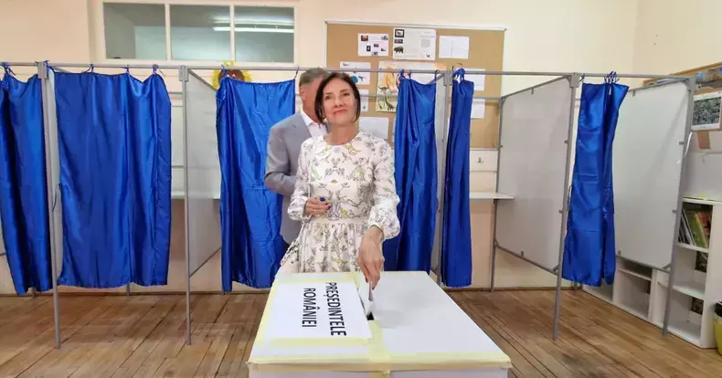 carmen-iohannis-alegeri-4-mai-sibiu-1