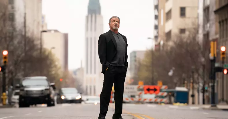 „Tulsa King” e disponibil la SkyShowtime. Ce trebuie să știți despre primul serial tv în care joacă Sylverster Stallone