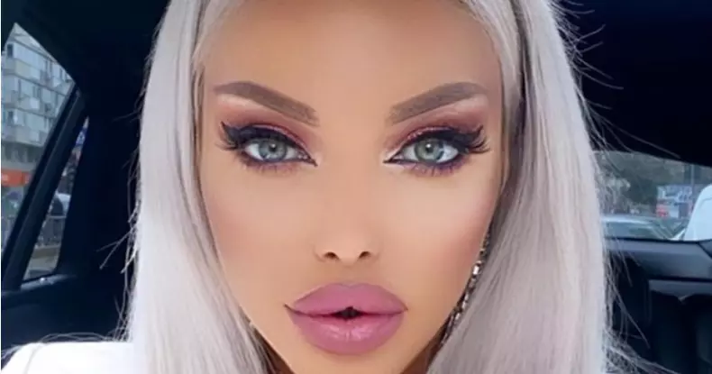 loredana chivu silicoane