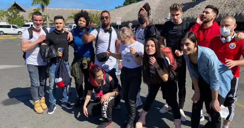 razboinicii-in-dominicana