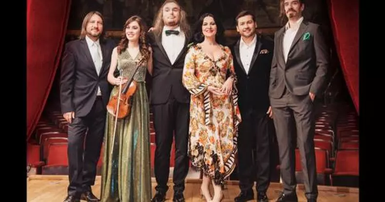 alex-penescu-pianistul-supravietuitor-al-tragediei-colectiv-a-lansat-o-melodie-in-ziua-de-craciun-59629