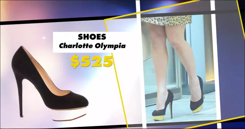 Pantofii completează perfect ținuta.