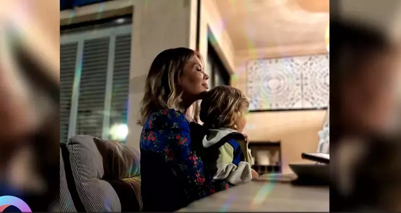 gina-pistol-si-fetita-ei