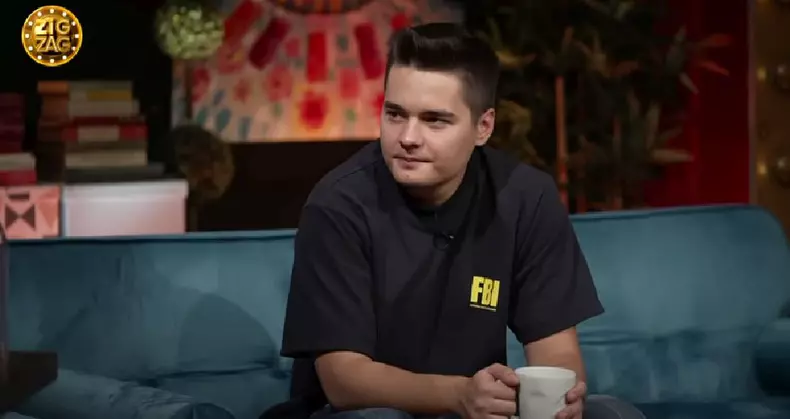 cum-si-a-inceput-selly-activitatea-in-online-1