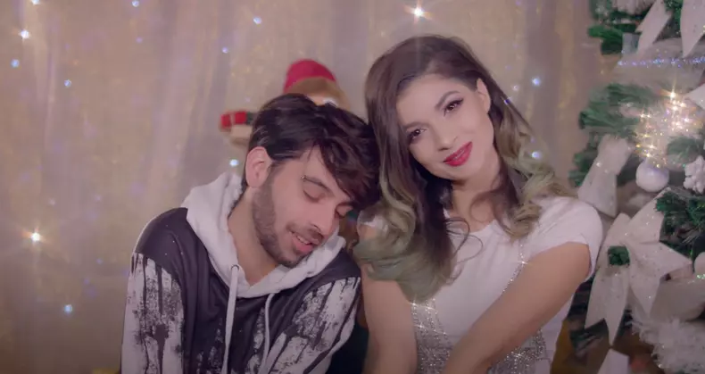 david-puscas-si-sarah-j-sun