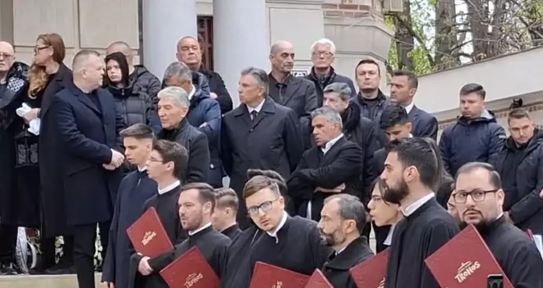 biserica inmormantare il luce2