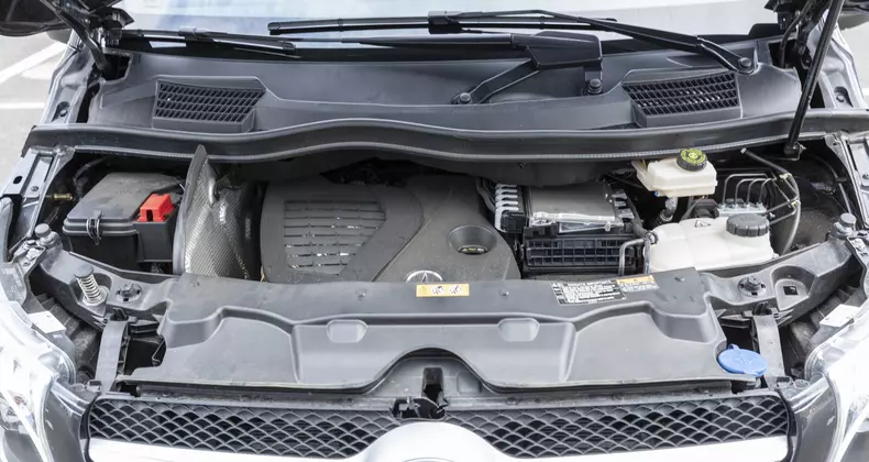 Mercedes-Benz Clasa V 003