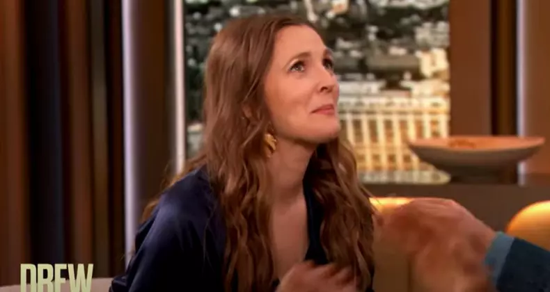 Matt Bomer a sărutat-o pe Drew Barrymore  (11)