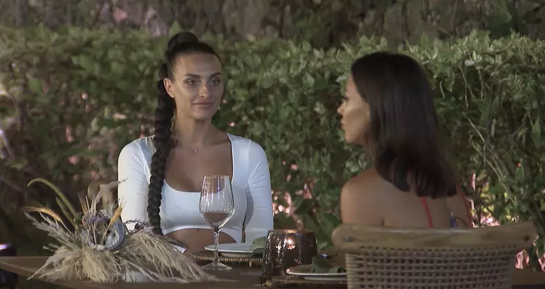 Ana Porgras, despre apropierea dintre Zanni și Duli  (4)