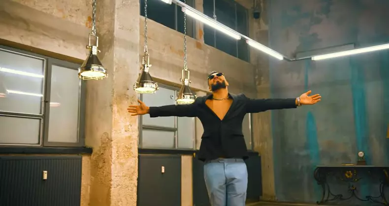 LOREDANA-GROZA-MELODIE-DE-SENZATIE-FLORIN-SALAM-VALI-VIJELIE-Capture2aaaa1x