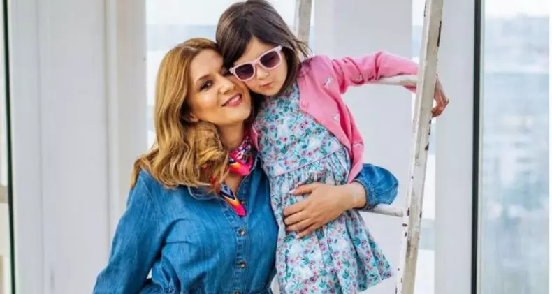 Amalia Enache poza principala