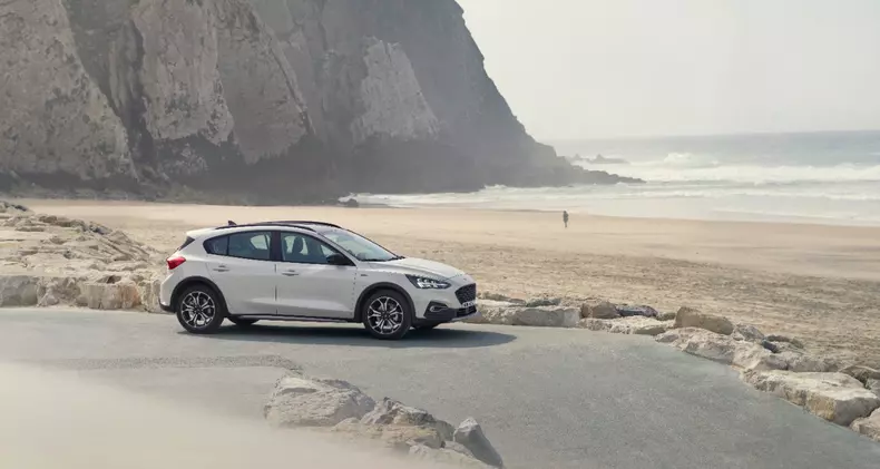 FORD FOCUS ACTIVE 2018