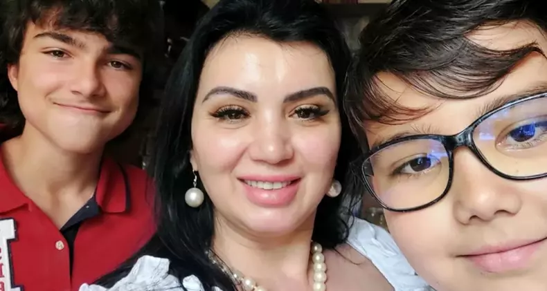 adriana bahmuteanu 543