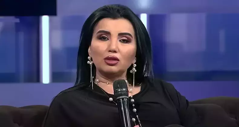 adriana-bahmuteanu