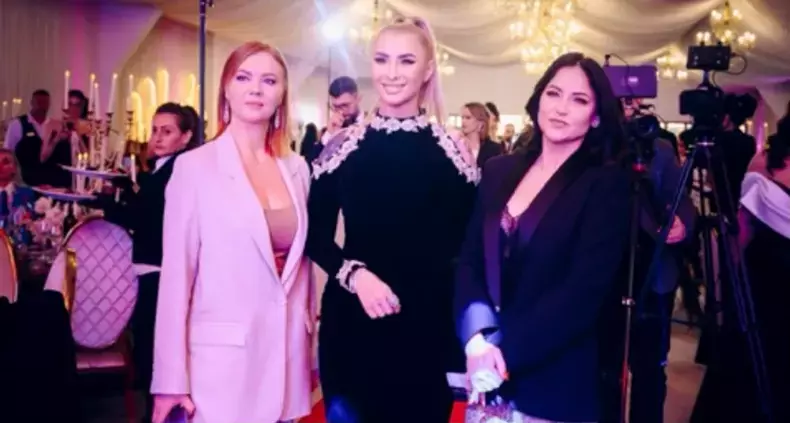 anamaria prodan izabela alexa eveniment