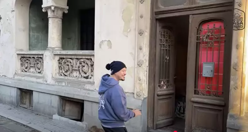 Puya și-a cumpărat o casă istorică în București  (1)
