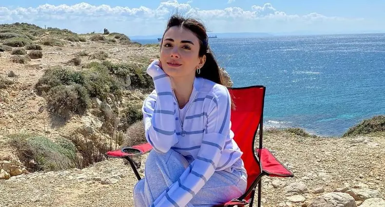 Cum își petrece timpul în ultima vreme Özge Yağız, adică Reyhan din Jurământul (1)