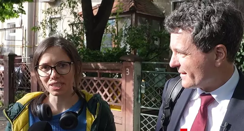nicusor si mirabela la tara