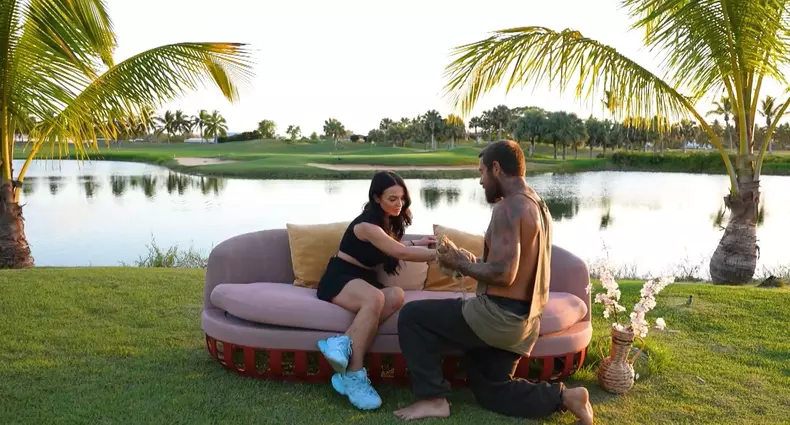 TJ Miles a cerut-o pe iubita lui de soția, la Survivor All Stars  (6)