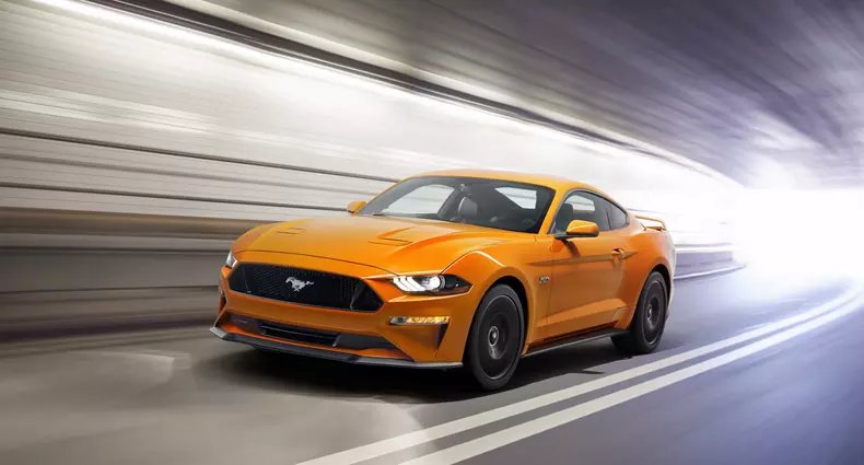 2017-ford-mustang-facelift-15