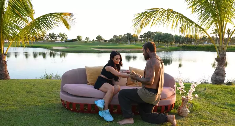 TJ Miles a cerut-o pe iubita lui de soția, la Survivor All Stars  (6)