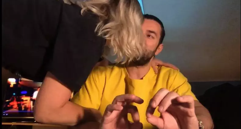 Gina-Pistol-și-Smiley-2