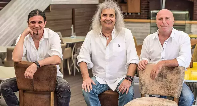 cine-este-cristi-minculescu-2