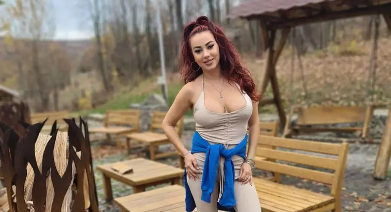 larisa-dragulescu-3-crop-1637140507