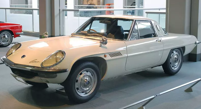 Mazda_Cosmo-Sport_01