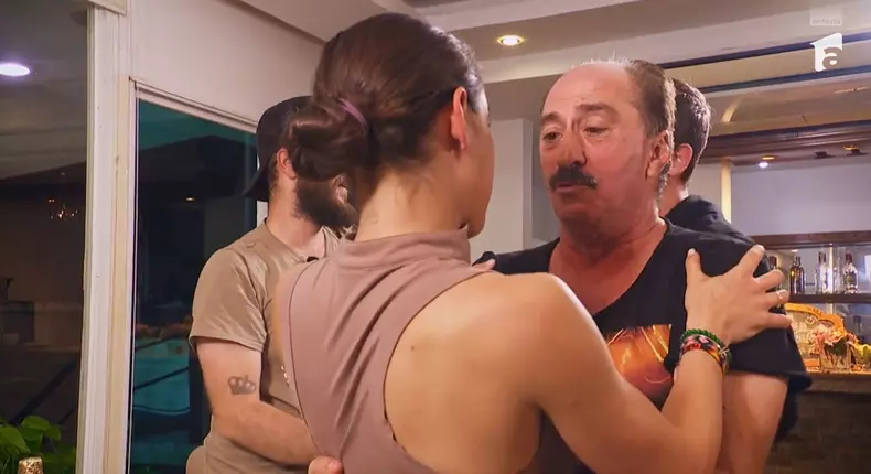 Alexia și Aris Eram și Romică și Cătălin Țociu, reglare de conturi la America Express  (3)