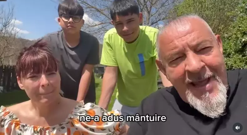 Bodo, imagini emoționante cu băieții lui  (3)