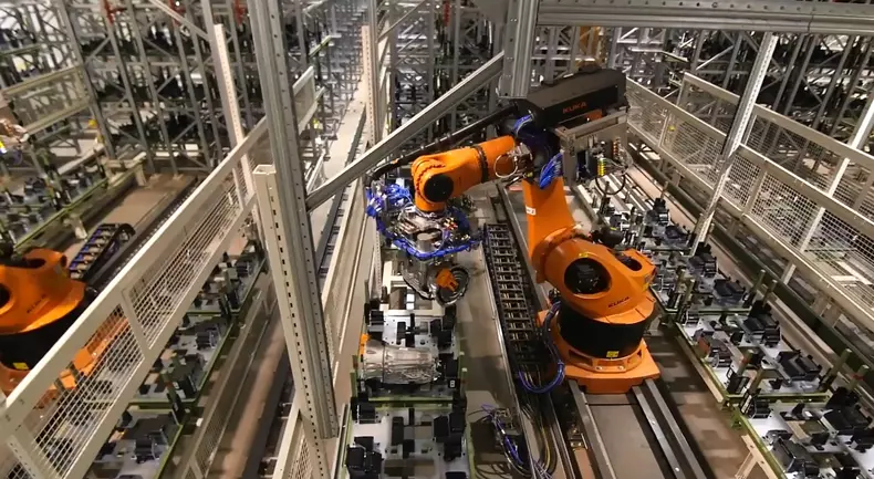 Daimler anunță o nouă investiție la uzina din Sebeș